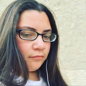 Meet your Posher, Anais